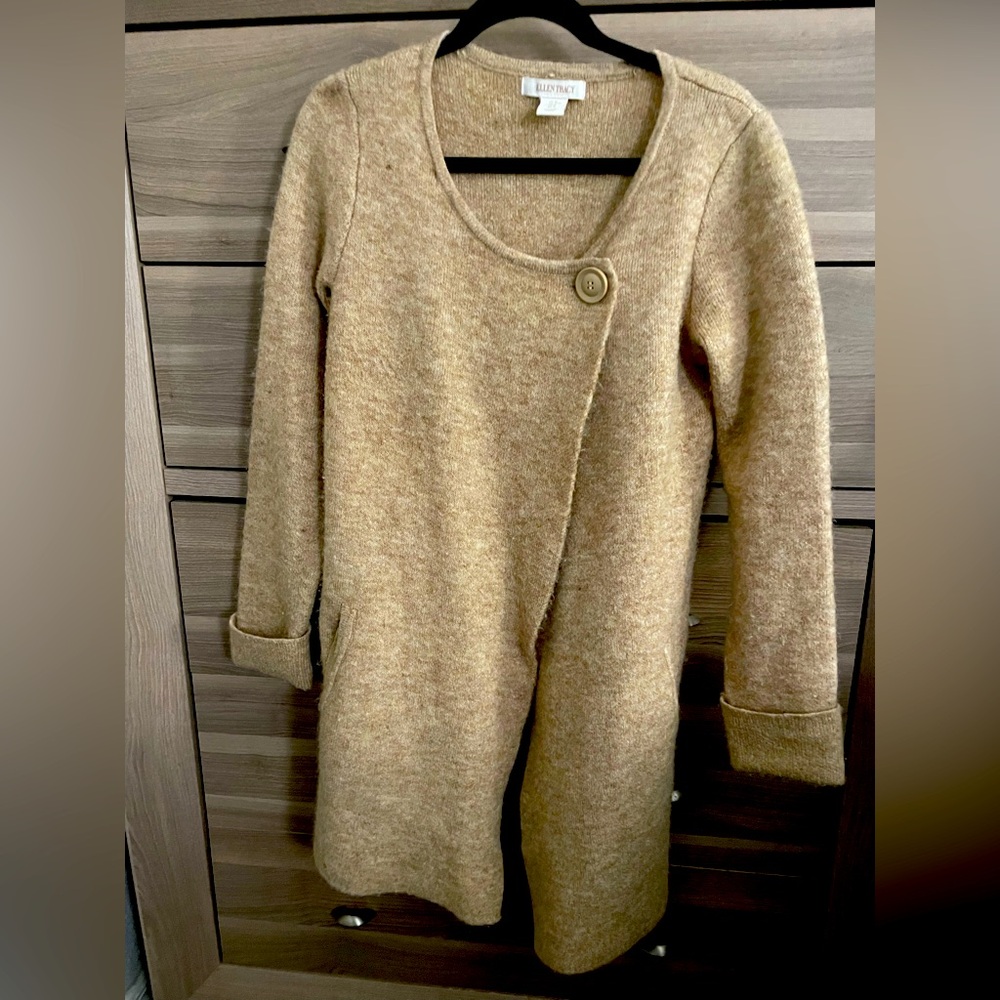 Ellen Tracy medium sweater